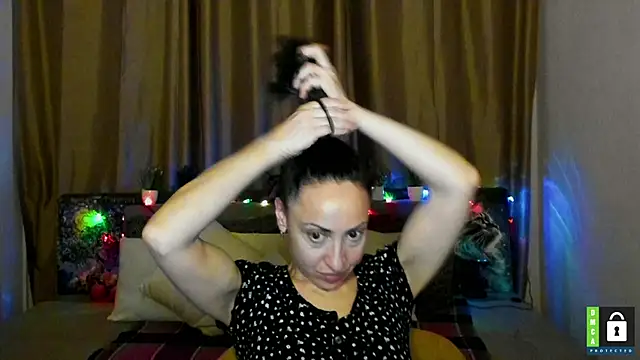 Arianasweety23's cam snapshot