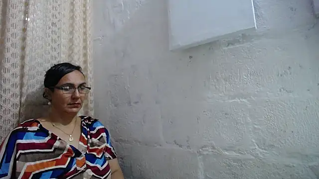 gabbyparker_'s cam snapshot