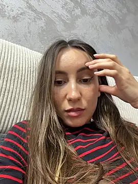 viviandaimond1 live sex cam