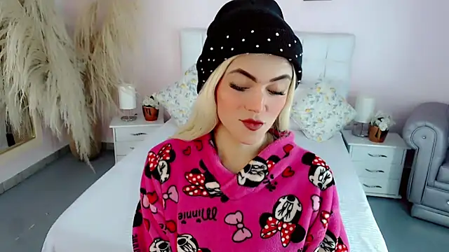 nathalialoes1's cam snapshot