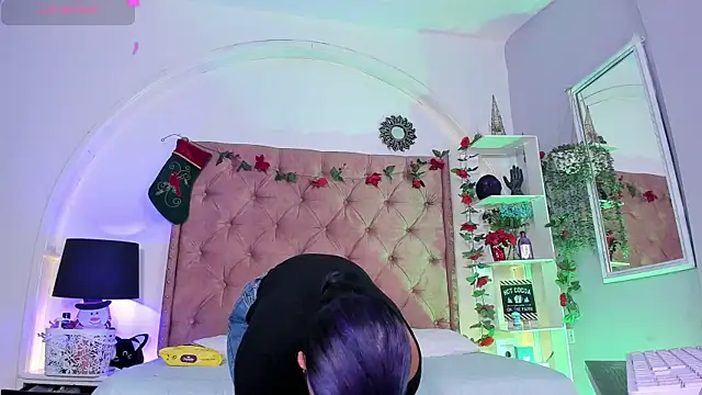 LadyAvalon live sex cam