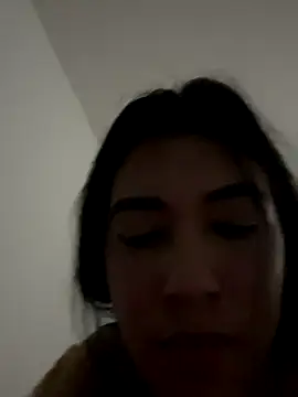 Sassy--Girl live sex cam