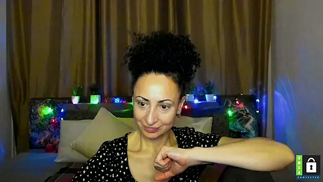 Arianasweety23's cam snapshot