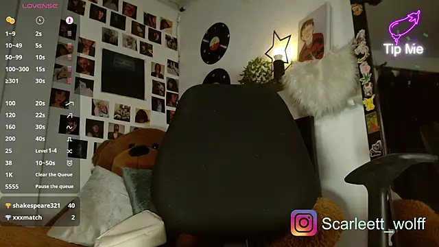 scarleettwolff live sex cam