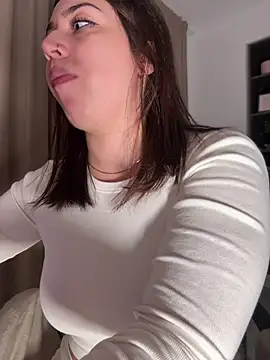 KimArts's cam snapshot