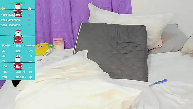 lilybaudyn_'s cam snapshot