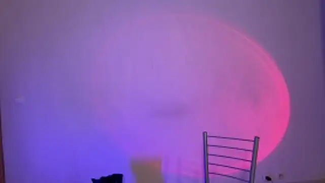 JadeBabyBloom's cam snapshot