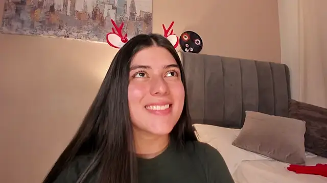 dakotaa__'s cam snapshot