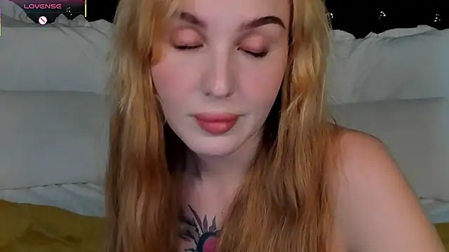 LianaFord's cam snapshot