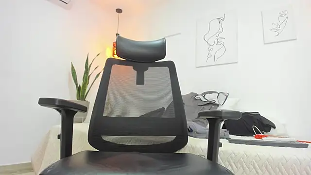 damian_bull live sex cam