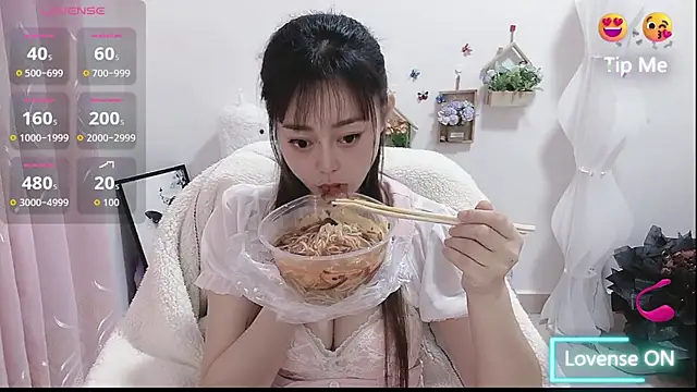 Abb-qiaoyi live sex cam