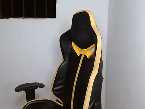 emily_stars1 live sex cam