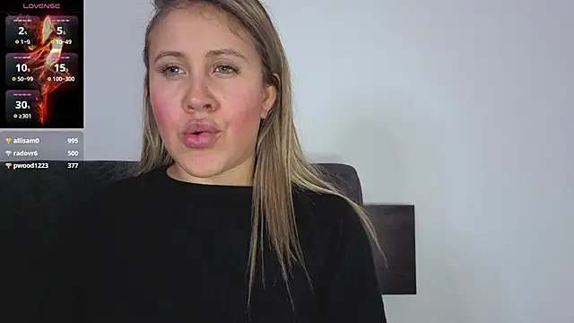 eleecttraa_12's cam snapshot