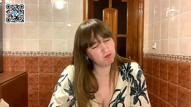 MaroonMoon_'s cam snapshot