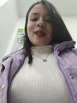 CHARLOTTE__05's cam snapshot