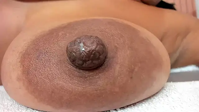 zara_lopez's cam snapshot