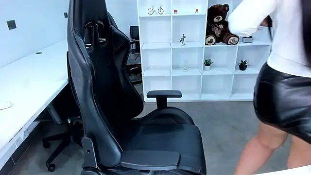 natural_bigboobs's cam snapshot