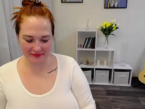 Lady_Tiana's cam snapshot