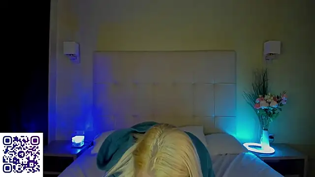 Debbie_Taylor's cam snapshot