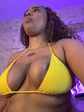 pamela_west's cam snapshot