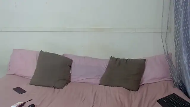 Sexyphire's cam snapshot