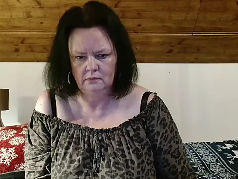 TiffanyMature's cam snapshot