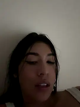 Sassy--Girl's cam snapshot