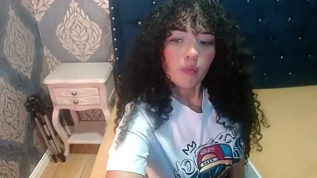 Sofiacowperx's cam snapshot