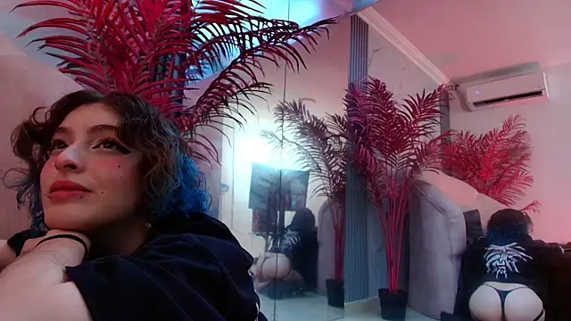 EvaHalsey's cam snapshot