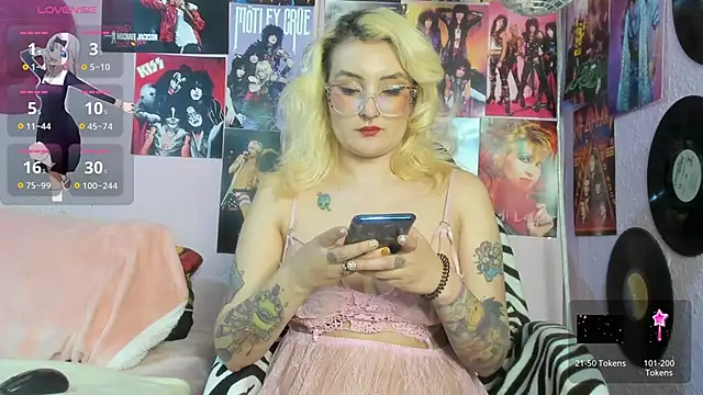 Avril_Maria's cam snapshot