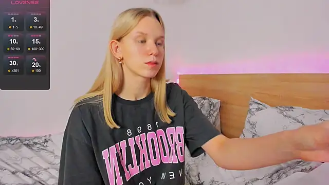 _Gentle_Angel_Melissa_'s cam snapshot