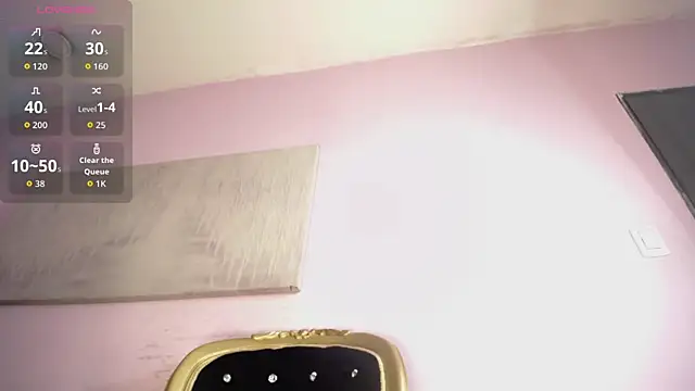 Alanna_Foxx_'s cam snapshot