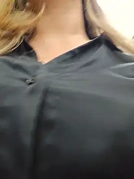 Karen_San_Miguel's cam snapshot