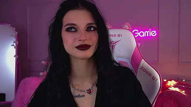 BeverlyMost's cam snapshot