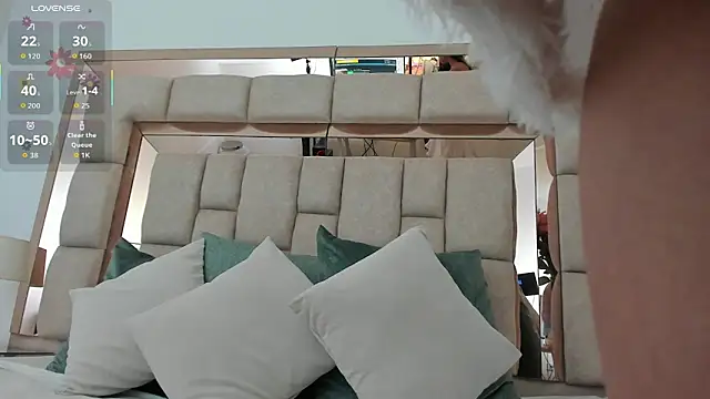 emma_castilloo's cam snapshot