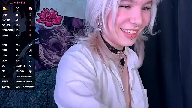 LolaDollyMur's cam snapshot