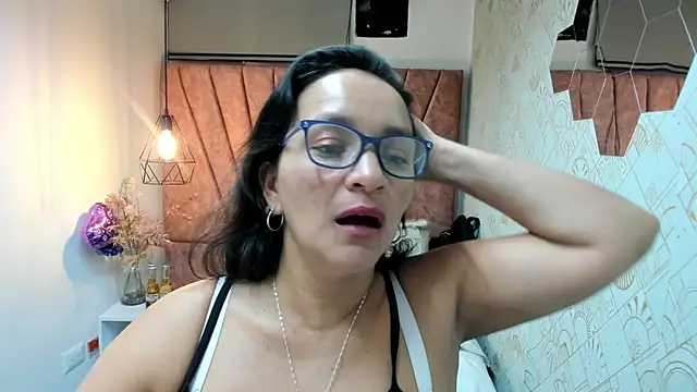 MarilynMiilf_'s cam snapshot