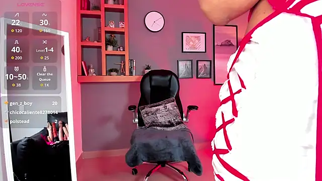 Violet_Kumar live sex cam