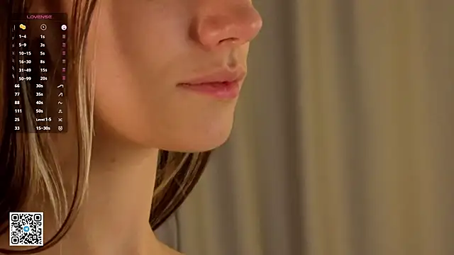 NilaBartkus's cam snapshot