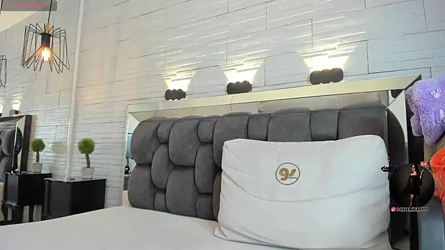 jade_heartt's cam snapshot