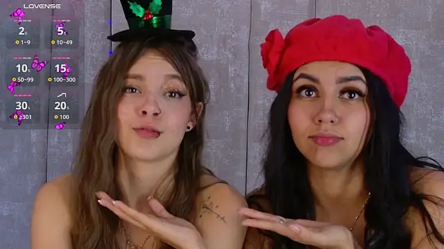 AmmyJones_'s cam snapshot