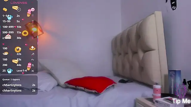 cassiehoward14's cam snapshot