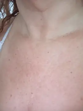 SOLTEIRASIGILO live sex cam