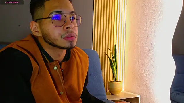 Jaybrown__1 live sex cam