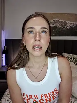 SashaJade_'s cam snapshot