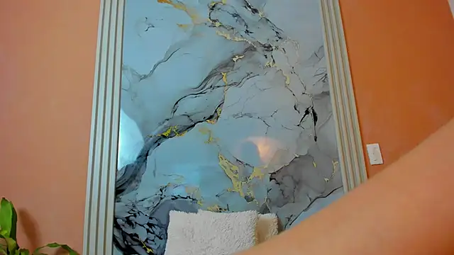 chloee_gomez's cam snapshot