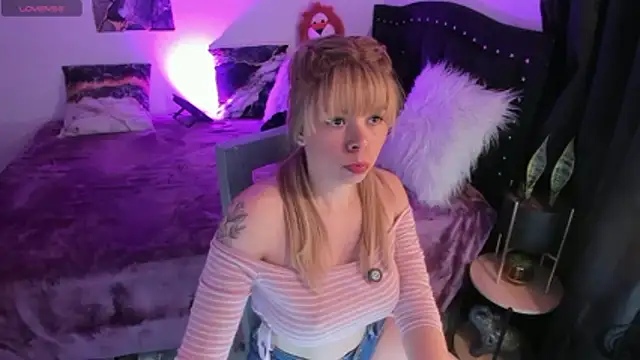 carolina16love live sex cam