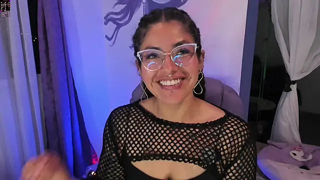 witchviolet's cam snapshot