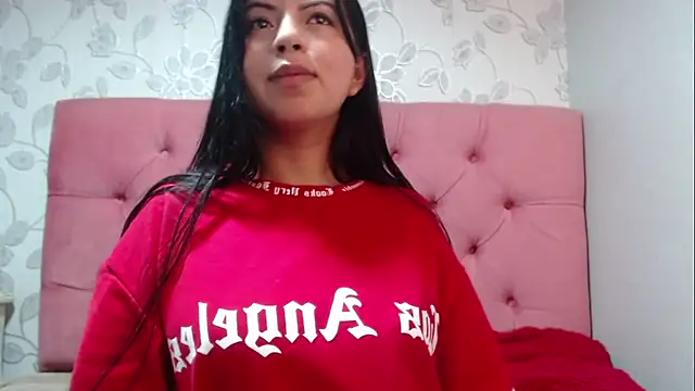 CarolineBrunx's cam snapshot