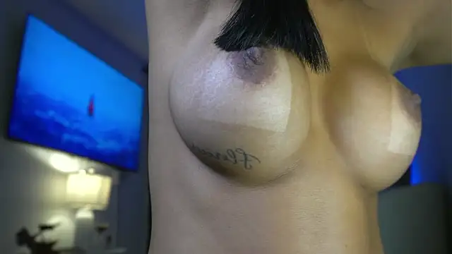 kendall_ruiz live sex cam